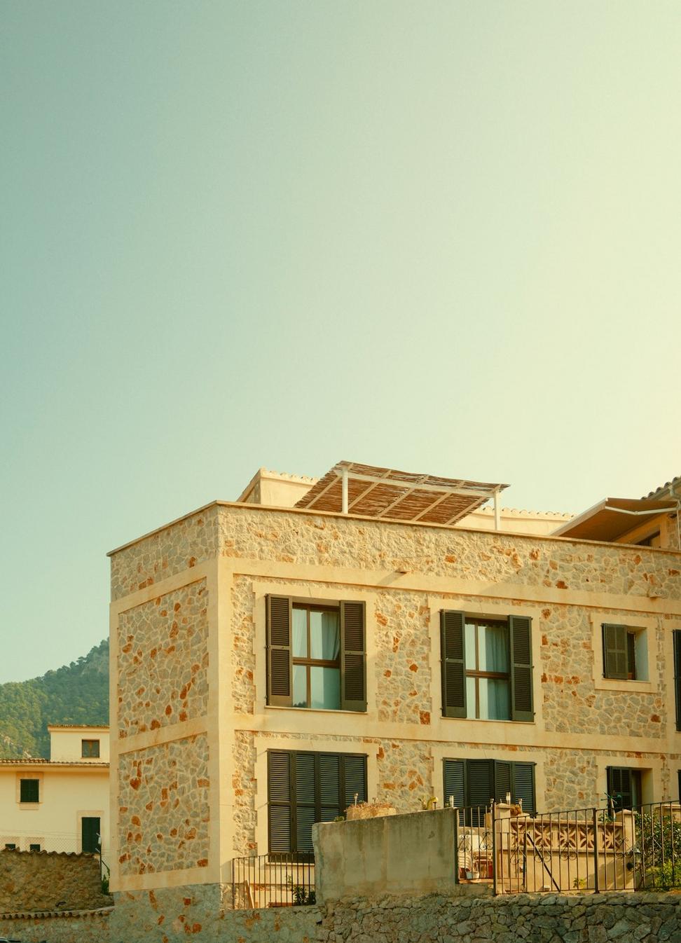 Sustainable building practices